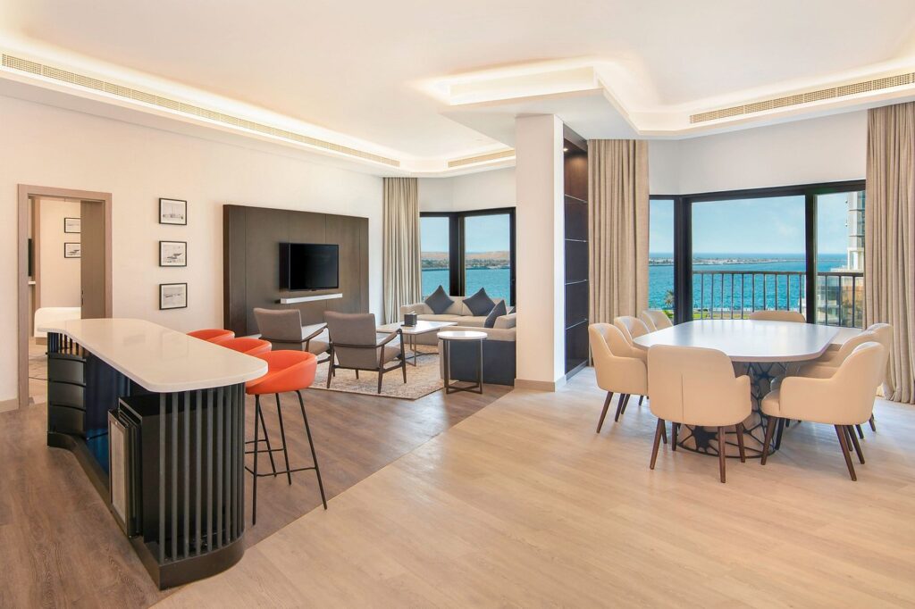 Custom Wardrobe Design in Dubai
