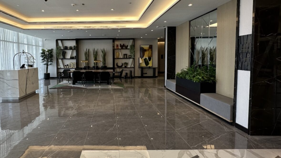 https://www.royaljoinery.ae/wp-content/uploads/2025/05/original-7EA15A7F-2D6C-4E20-9B7D-3EB0981B4EC1-1179x662.jpeg
